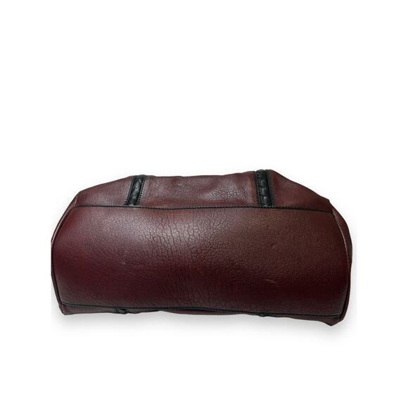 BOTTEGA VENETA Burgundy Leather Roma Lock Flap Shoulder Bag - Picture 5 of 6
